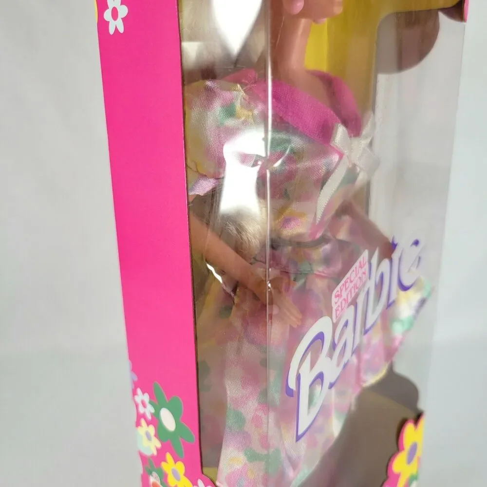 Vintage 90s Russell Stover Candies Special Edition Barbie Pink 16351 Mattel